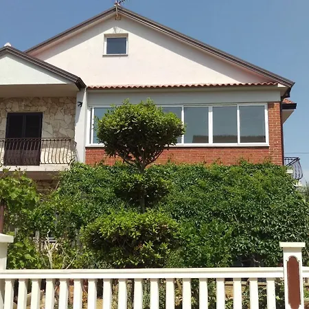 Apartman *